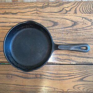 Wagner's 1891 Original Cast Iron Pan 8” Frying Skillet Made In USA